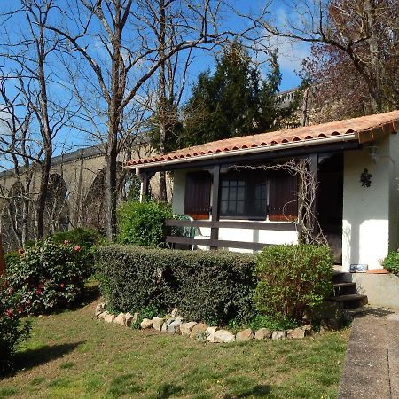 The Petite Chalet Chambre D'Hotes L'Isle-Jourdain  Dış mekan fotoğraf
