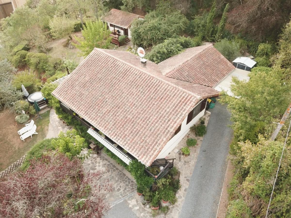 The Petite Chalet Chambre D'Hotes L'Isle-Jourdain  Dış mekan fotoğraf